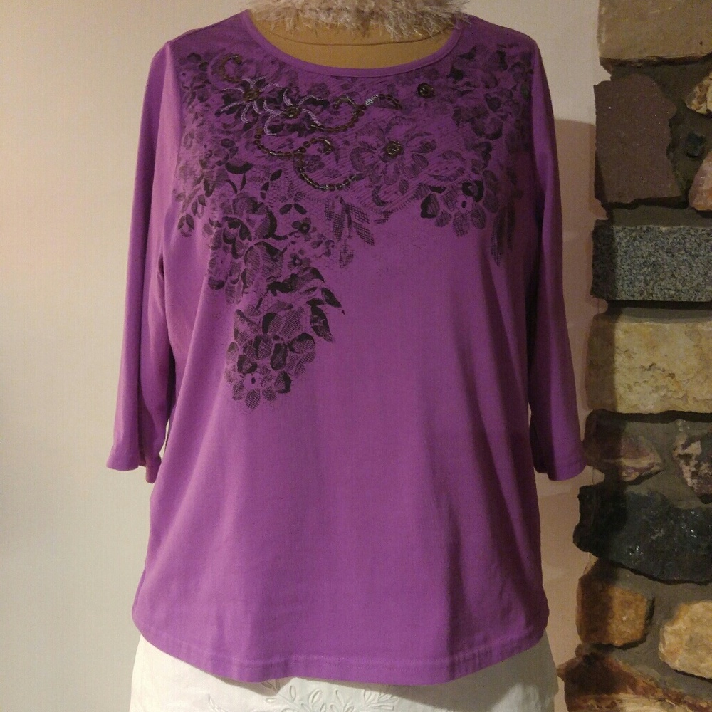 Pullover Shirt - 3/4 length sleeve